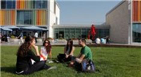 Bu Yila Ozel 25 Destek Bursu Ve Diger Ozyegin Universitesi Facebook