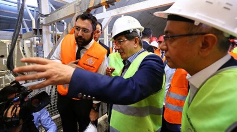 Başbakan Ahmet Davutoğlu