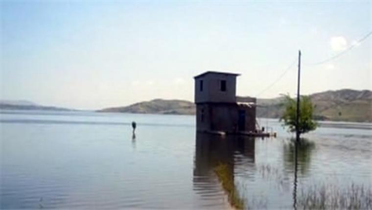 Sır Barajı