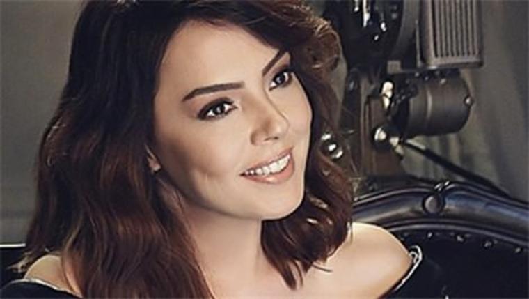Ebru Gündeş
