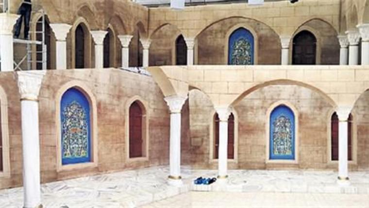 Stüdyo cami