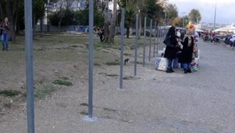 Fındıklı Parkı'ndaki demir çubuklar