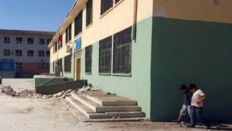 Şanlıurfa Mehmet Saçlı İlköğretim Okulu'ndaki inşaat malzemeleri