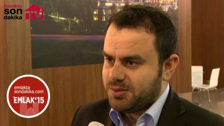 Muhammet Uğurcan Barman cnr emlak fuarında