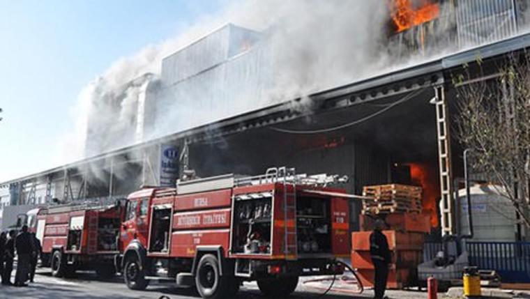 bursa'da iplik fabrikasından yangın