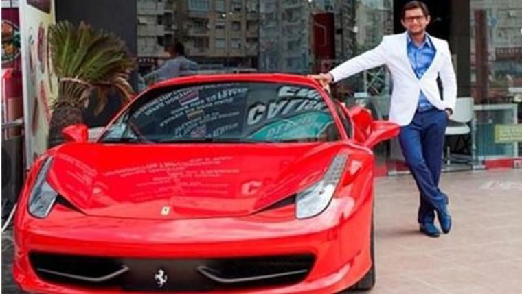 Ferrarili müteahhit