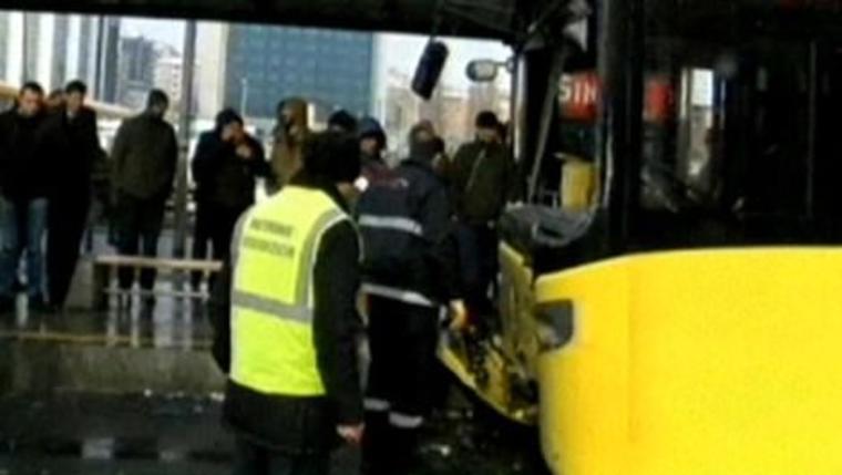 metrobüs kazası