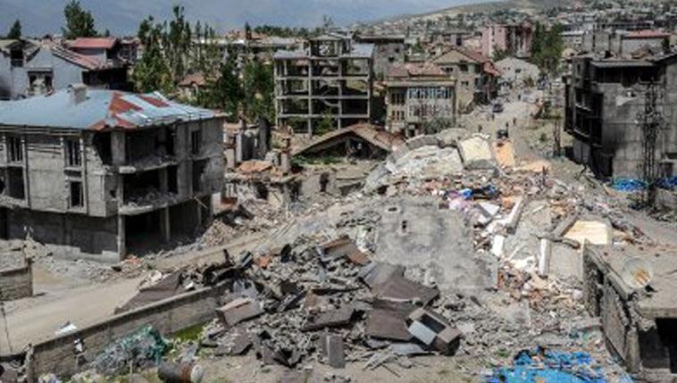 Yüksekova yıkım